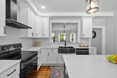 Kitchen - 316 Main St, Dighton, MA 02715 photo 3 of 4