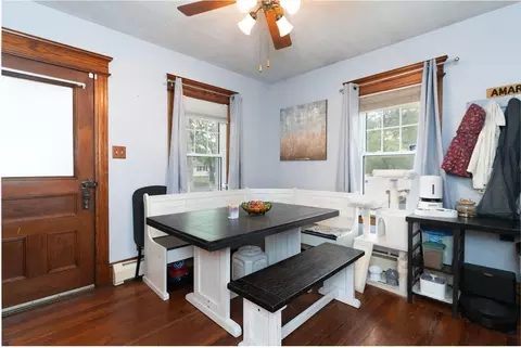 Dining - 896 Berkshire Ave, Springfield, MA 01151 photo 1 of 1