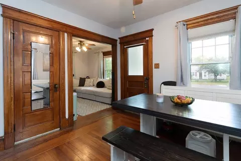 Entry Way - 896 Berkshire Ave, Springfield, MA 01151 photo 1 of 2