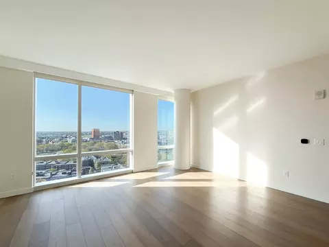 188 Brookline Ave #20B, Boston, MA 02215
