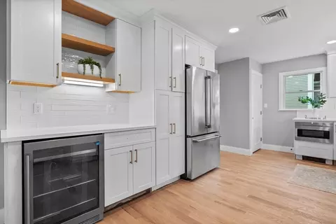 17 Melrose Ave, Needham, MA 02492 photo 6