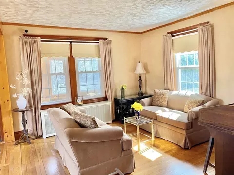 40 Castle Ave, Fairhaven, MA 02719 photo 24