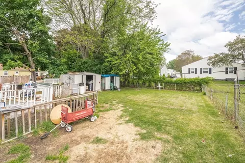 Exterior - 23 Mcbride St, Springfield, MA 01104 photo 2 of 2