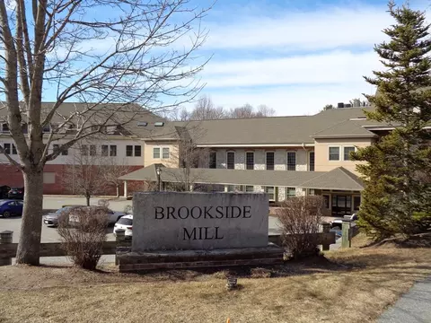 12 Brookside Rd #20, Westford, MA 01886