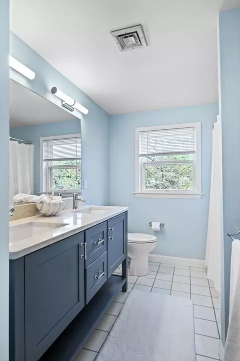 16 May St, Marblehead, MA 01945 photo 25