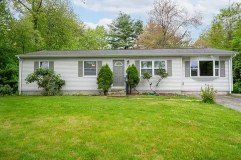 215 Pine Acre Rd, Springfield, MA 01129
