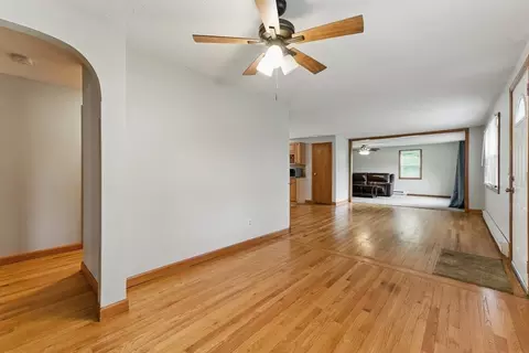 215 Pine Acre Rd, Springfield, MA 01129 photo 12