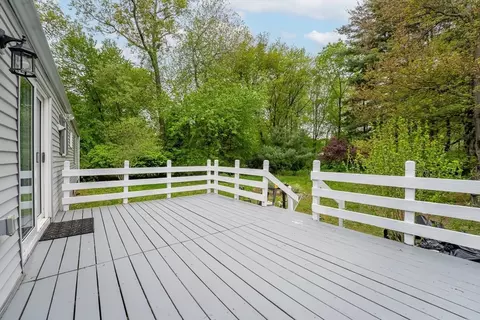 215 Pine Acre Rd, Springfield, MA 01129 photo 34