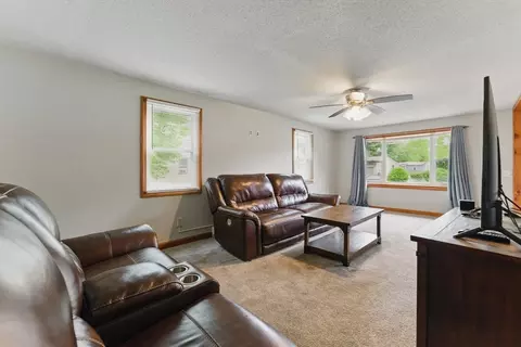 215 Pine Acre Rd, Springfield, MA 01129 photo 13