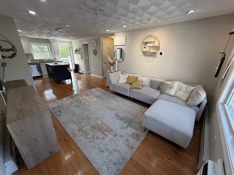 146 Main St #2D, Clinton, MA 01510
