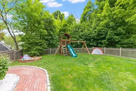 22 High St, Hingham, MA 02043 photo 21