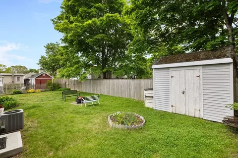 34 13th St, Wareham, MA 02532 photo 10