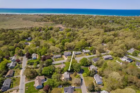 19 Aspen Ln, Dennis, MA 02638