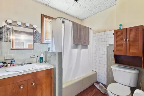 95 Ballard St, Fall River, MA 02721 photo 16
