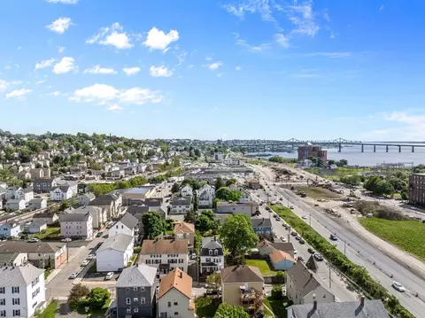 95 Ballard St, Fall River, MA 02721 photo 11