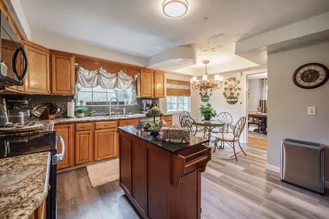 Kitchen - 27 Overlook Dr, Springfield, MA 01118 photo 1 of 3