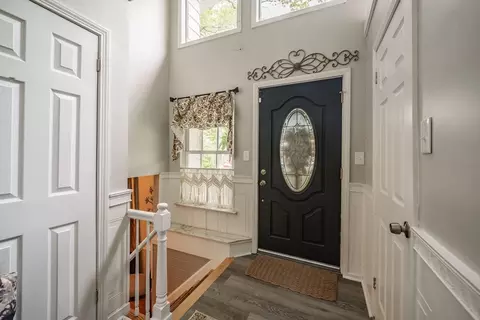 Entry Way - 27 Overlook Dr, Springfield, MA 01118 photo 1 of 2