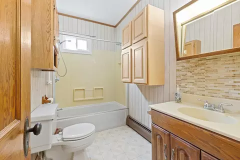 365-367 Ames St, Fall River, MA 02721 photo 4