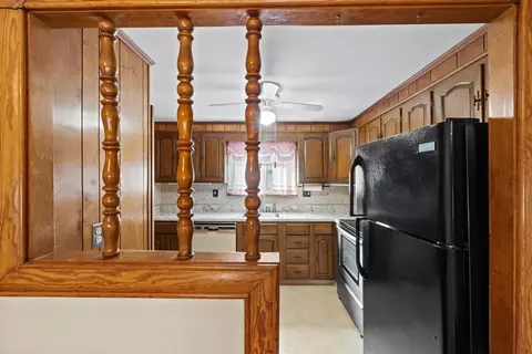 365-367 Ames St, Fall River, MA 02721 photo 33