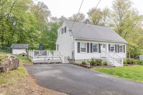 212 Rockrimmon St, Belchertown, MA 01007