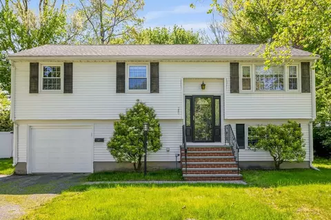 280 Florence Ave, Arlington, MA 02476