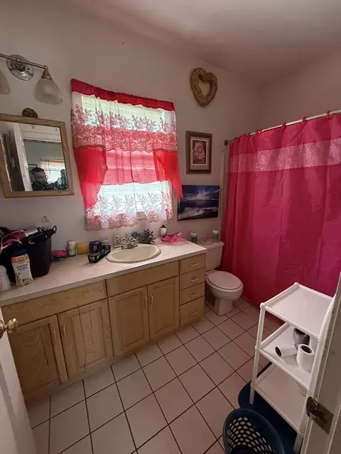 Bath - 139 Covel, Fall River, MA 02723 photo 2 of 3