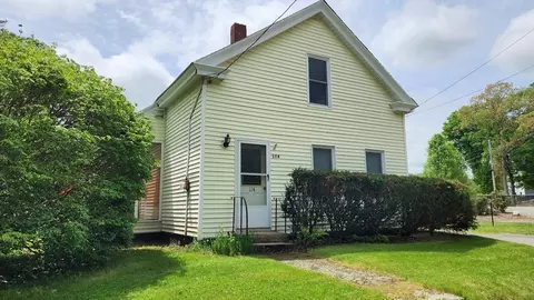 114 Southbridge Rd, Warren, MA 01083