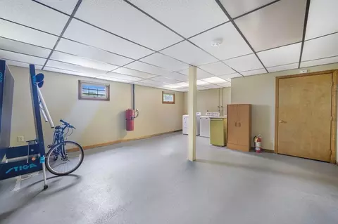 709 Hicks St, Fall River, MA 02724 photo 20