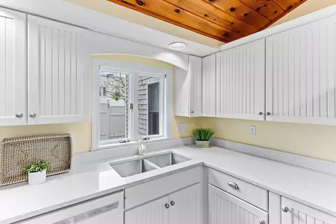 5 South Blvd, Wareham, MA 02558 photo 7