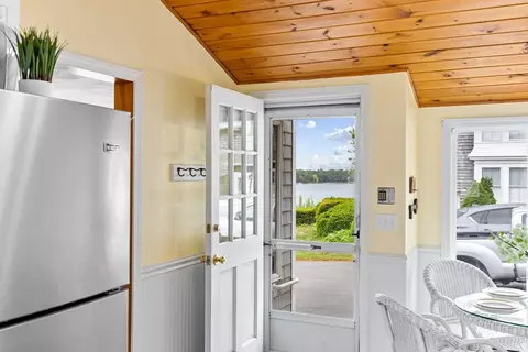 5 South Blvd, Wareham, MA 02558 photo 9
