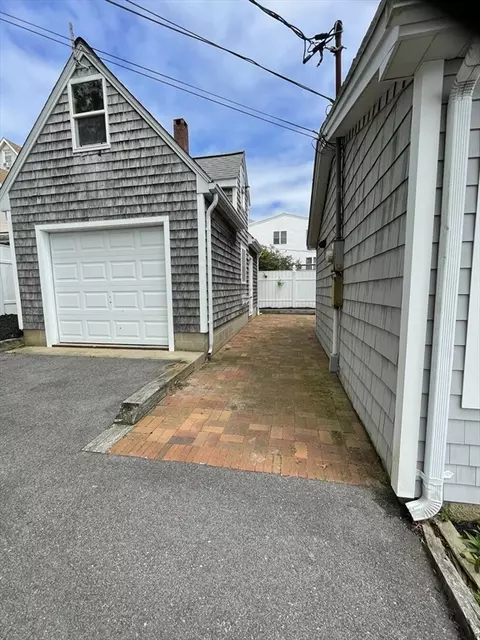 5 South Blvd, Wareham, MA 02558 photo 3