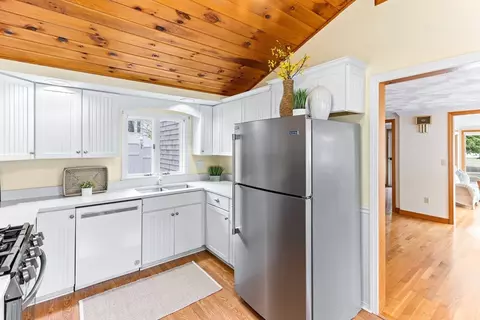 5 South Blvd, Wareham, MA 02558 photo 10