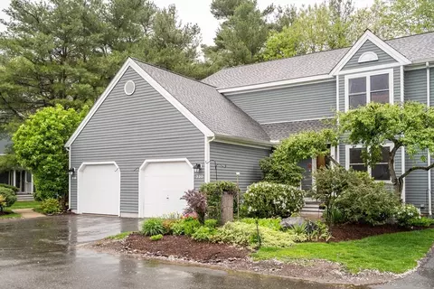 320 Bishops Forest Dr #320, Waltham, MA 02452