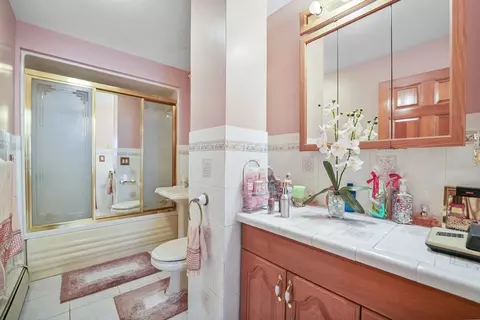 493 Peckham St, Fall River, MA 02721 photo 7