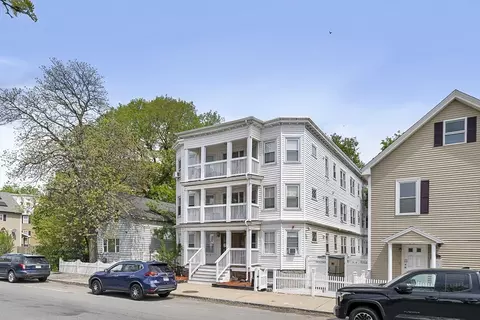 39 Lynnway, Lynn, MA 01902