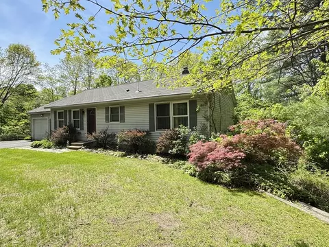 5 Highland St, Millers Falls, MA 01349