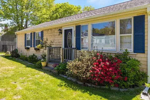 853 Sandwich, Falmouth, MA 02536