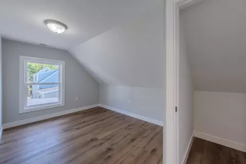 46 Lyons St, Lowell, MA 01852 photo 14