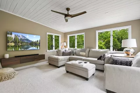 58 Upton Rd, Westborough, MA 01581 photo 11