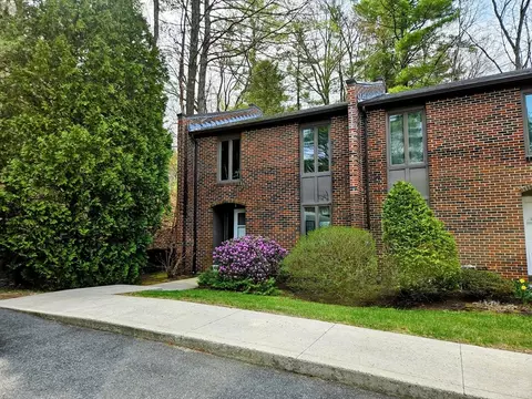12 Chadwick Ct #12, Amherst, MA 01002