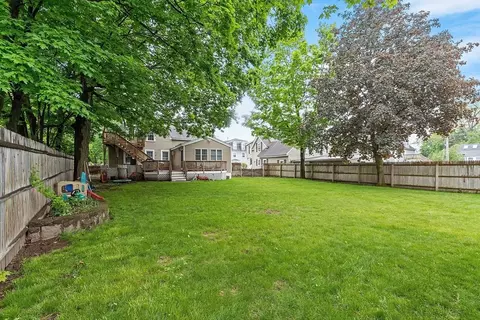 9 Elm St, Ayer, MA 01432 photo 5