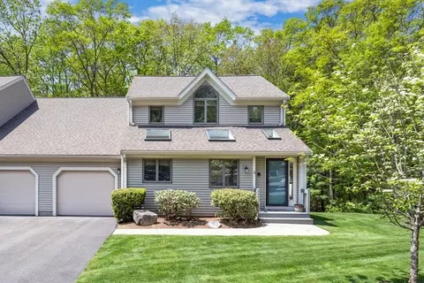 3 Dogwood Cir #3, Franklin, MA 02038