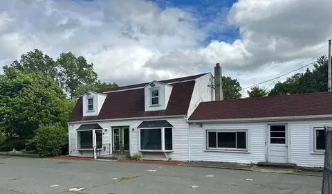 409 Lynn Fells Pkwy, Saugus, MA 01906