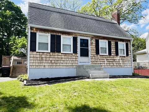 103 Grafton St, Brockton, MA 02301
