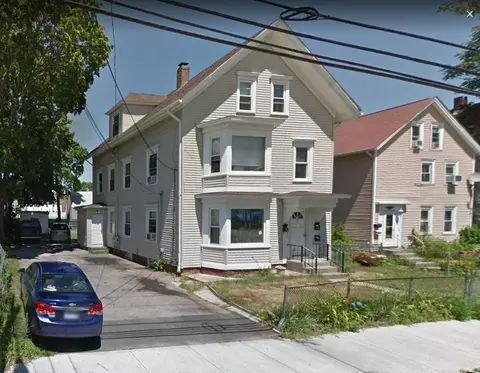 26 Pearl St, Attleboro, MA 02703