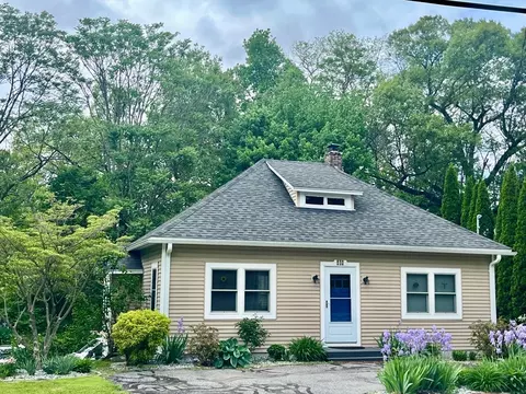 510 Oak St, Shrewsbury, MA 01545