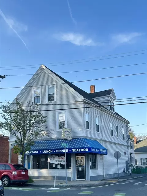 112 North St, Salem, MA 01970