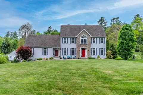 325 Stebbins St, Belchertown, MA 01007
