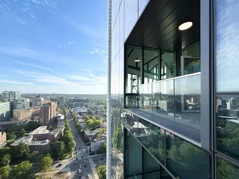188 Brookline Ave #PH29A, Boston, MA 02215
