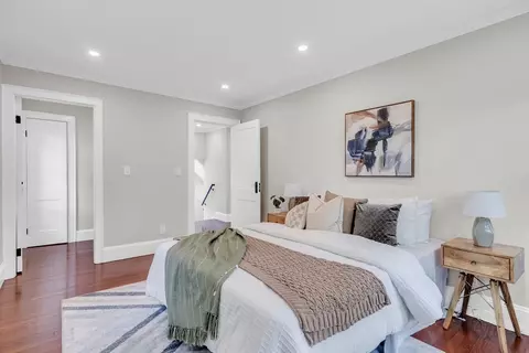 Bedroom - 56 Pine Hill Rd, Dedham, MA 02026 photo 4 of 6